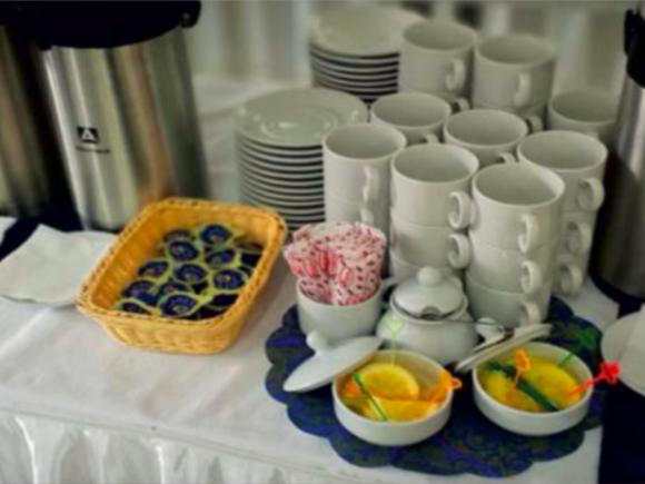 Сет для кофе-брейка стандарт на 10-15 персон в Астрахани