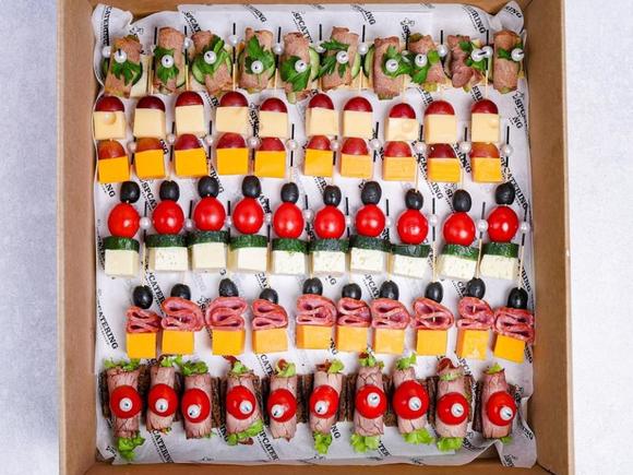 Фуршетный сет "Комбо" на 13-15 персон в Астрахани