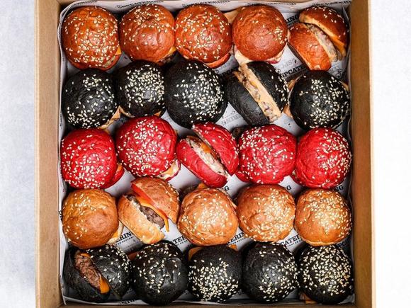 Бургеры и сэндвичи на 13-15 персон в Астрахани